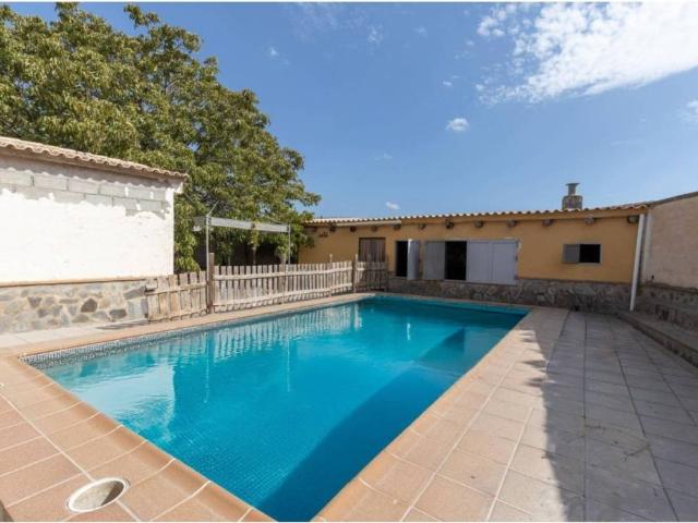 Casa en Venta en Alhendín