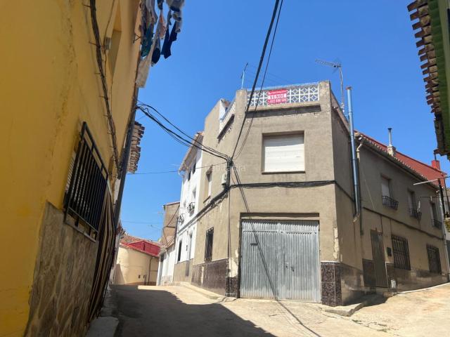Casa en venta en Aliaguilla. CASA EN ALIAGUILLA CON CALEFACCIÓN. Casas.