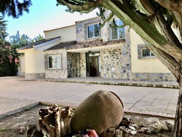 Casa en Venta en Alicante Alacant