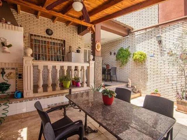 Casa en Venta en Alicante Alacant