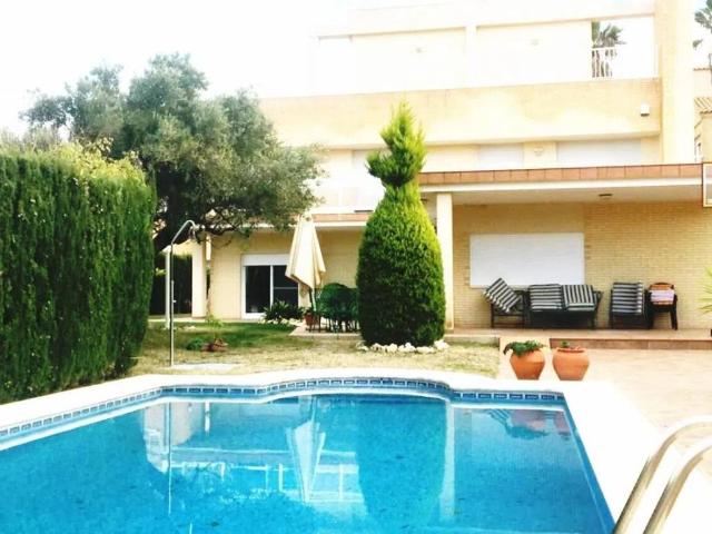 Casa en Venta en Alicante Alacant