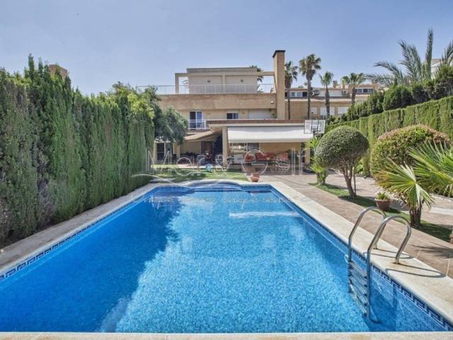 Casa en Venta en Alicante Alacant