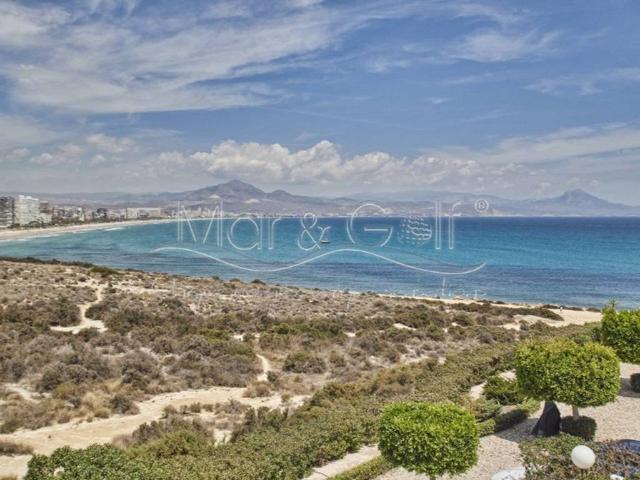 Casa en Venta en Alicante Alacant