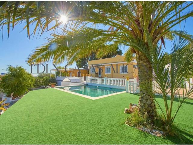 Casa en Venta en Alicante Alacant