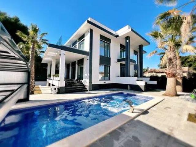 Casa en Venta en Alicante Alacant