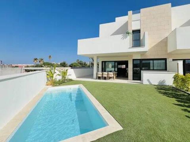 Casa en Venta en Alicante Alacant