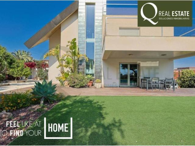 Casa en Venta en Alicante Alacant