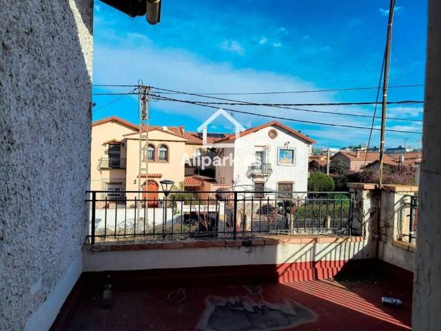 Casa en Venta en Alicante Alacant