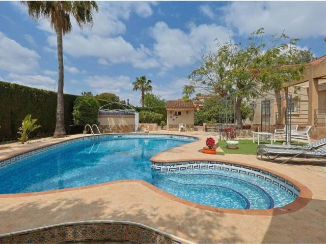 Casa en Venta en Alicante Alacant