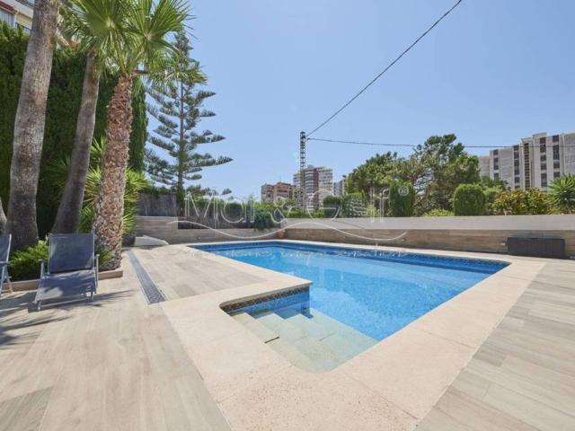 Casa en Venta en Alicante Alacant