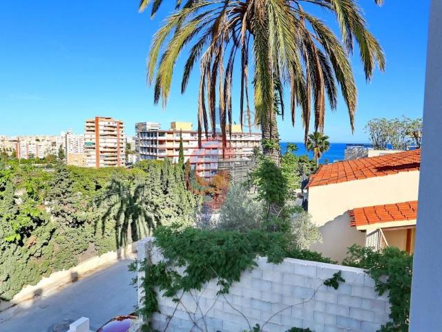 Casa en Venta en Alicante Alacant