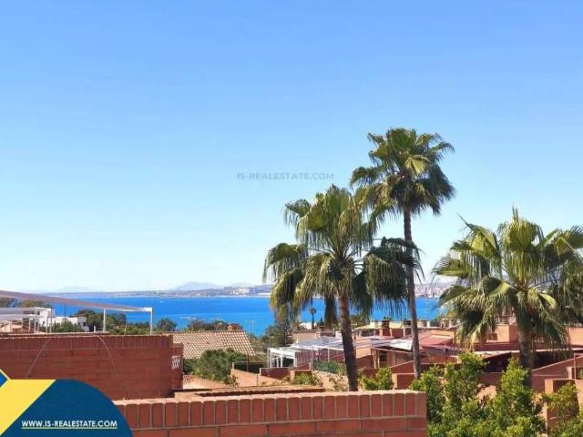 Casa en Venta en Alicante Alacant
