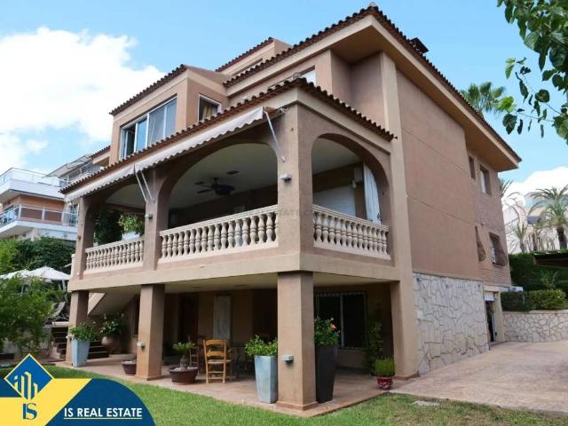 Casa en Venta en Alicante Alacant
