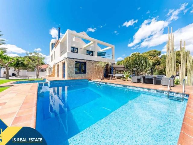 Casa en Venta en Alicante Alacant