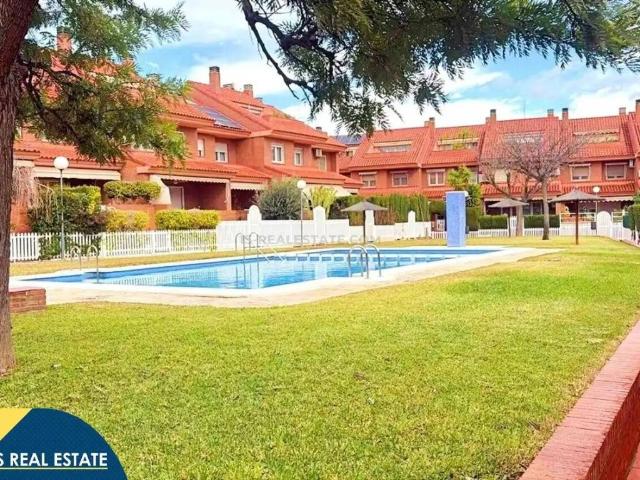 Casa en Venta en Alicante Alacant