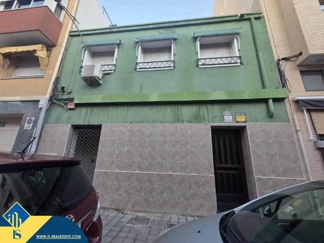 Casa en Venta en Alicante Alacant