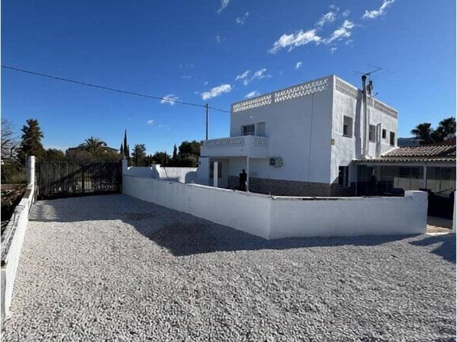 Casa en Venta en Alicante Alacant