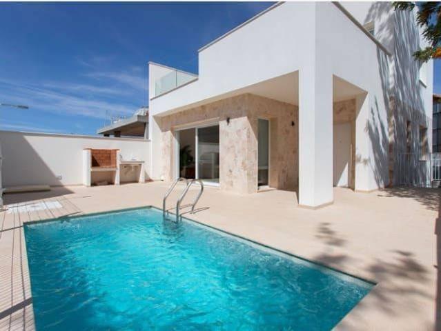 Casa en Venta en Alicante Alacant