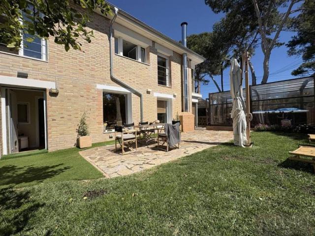 Casa en Venta en Alicante Alacant