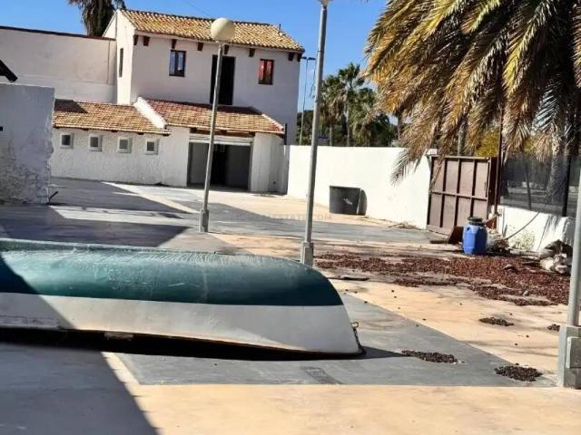 Casa en Venta en Alicante Alacant