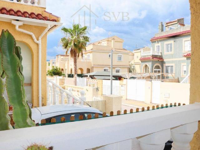 Casa en Venta en Alicante Alacant