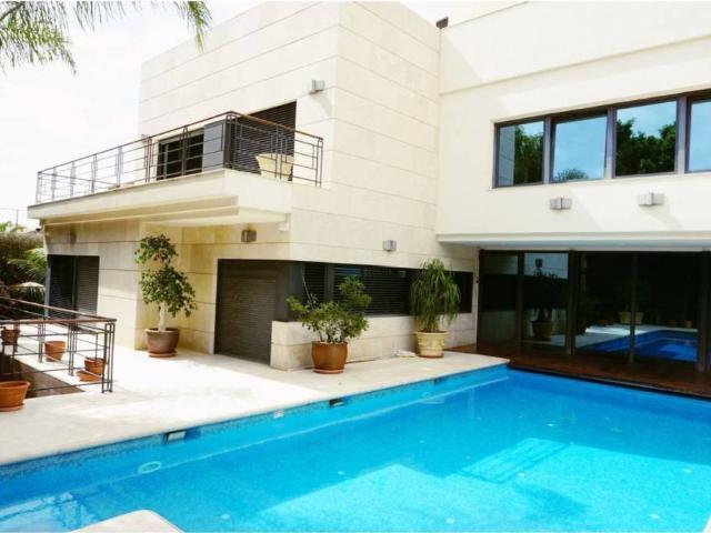 Casa en Venta en Alicante Alacant