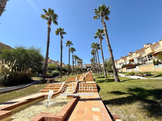 Casa en venta en Alicante, Cabo de las Huertas. CHALET ADOSADO EN CABO DE LAS HUERTAS A 300M DE LA PLAYA NUDA PROPIEDAD. Casas.
