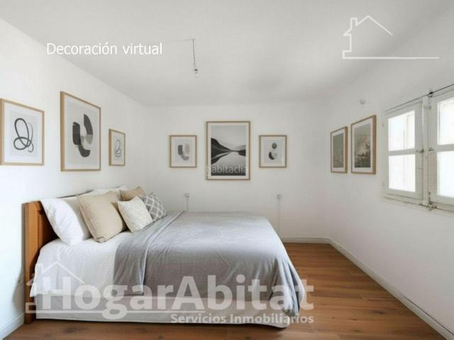 Casa en venta en Alicante, Ciudad de Asís. OPORTUNIDAD DE INVERSIÓN! GRAN CASA PARA REFORMAR CON DOS TERRAZAS. Casas.