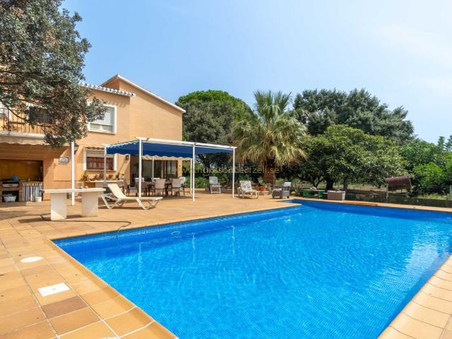 Casa en venta en Alicante, Ensanche Diputación. Casas.