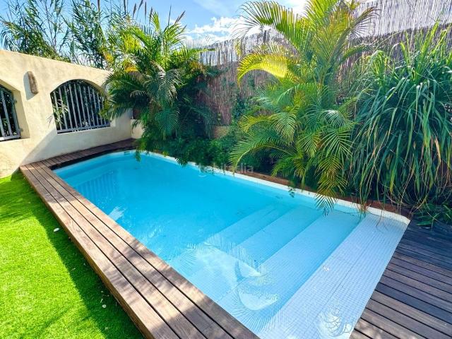 Casa en venta en Alicante, Villafranqueza. Villa de excepción en Tángel Alicante. Casas.