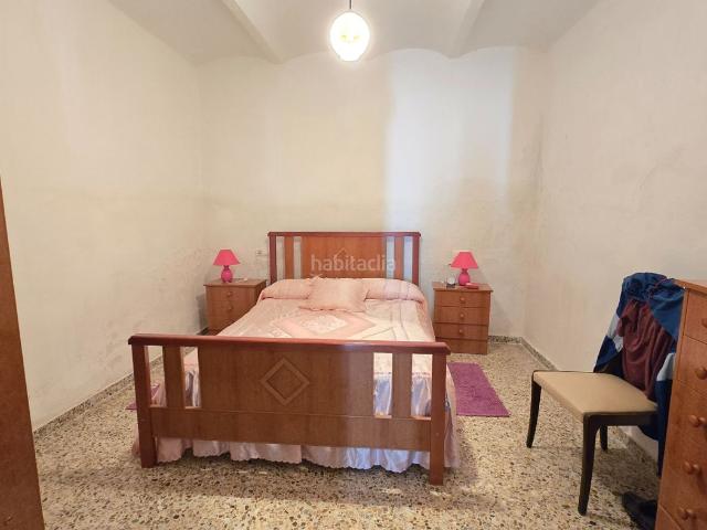 Casa en venta en Aliseda. CASA CON PATIO Y TERRAZA EN ALISEDA CÁCERES. Casas.