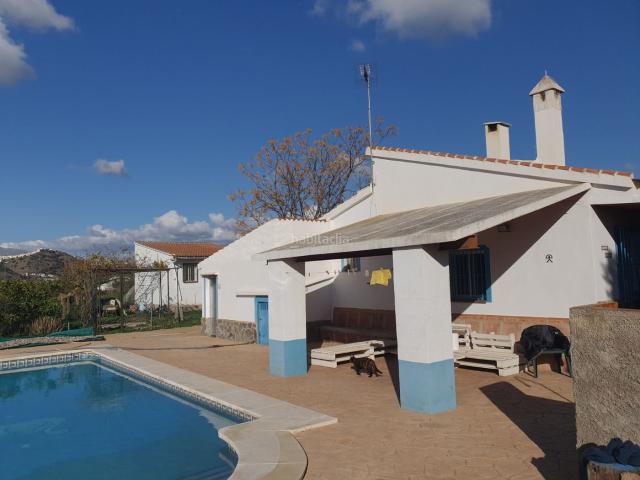 Casa en venta en Álora. CASA DE CAMPO EN ÁLORA ! A SÓLO 30 MINUTOS DE MÁLAGA!. Casas.