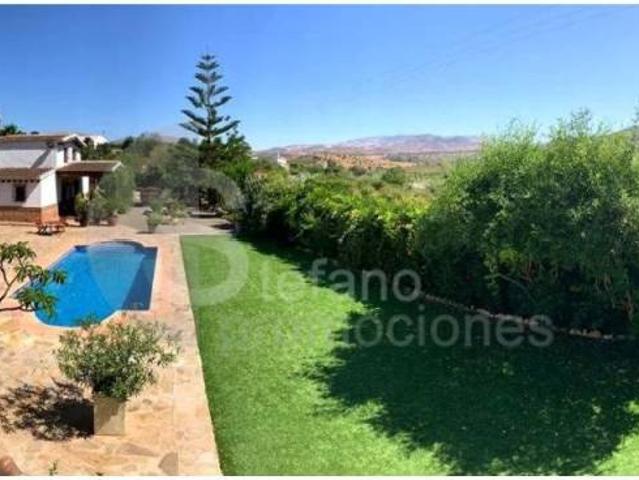 Casa en Venta en Álora