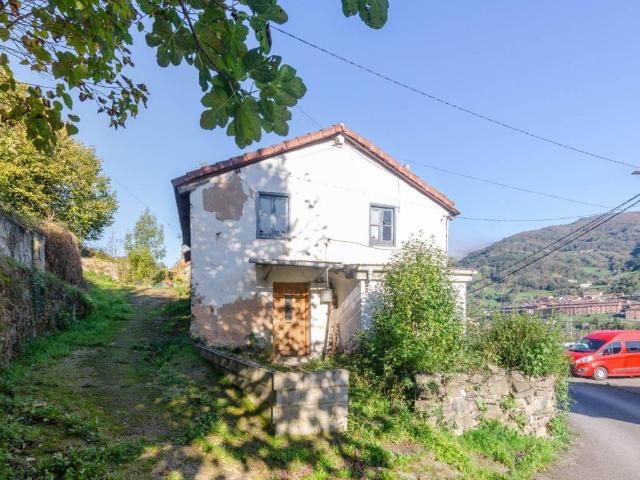 Casa en Venta en Aller