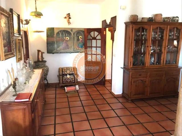 Casa en venta en Almodóvar del Río. MAGNÍFICA CASA PARA ENTRAR A VIVIR CON GRAN TERRENO Y EXTRAS ÚNICOS EN ALMODÓVAR DEL RÍO. Casas Almodóvar del.