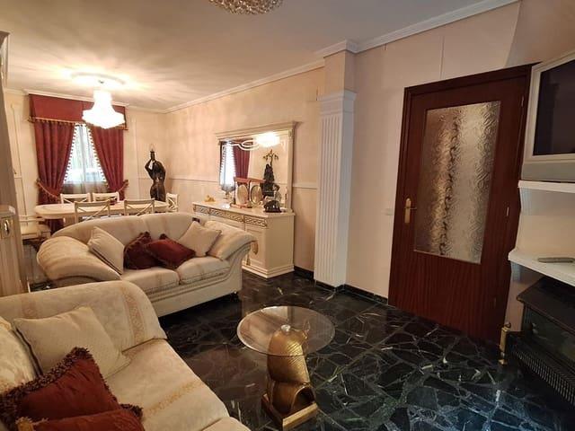 Casa en venta en Almodóvar del Río, Córdoba
