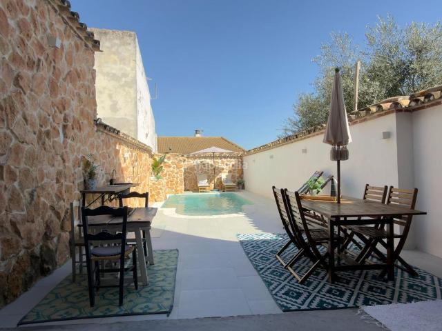 Casa en venta en Almodóvar del Río. PRECIOSA CASA CON PISCINA SALADA CON VISTAS AL CASTILLO DE ALMODOVAR!. Casas Almodóvar del.