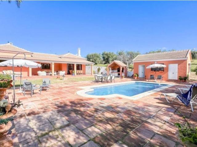 Casa en Venta en Almogía