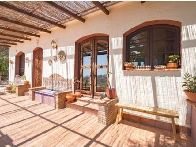 casa en Venta en Almogia. MSEN T9