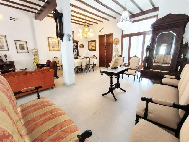 Casa en venta en Almoines. JOYA SEÑORIAL CON HISTORIA. Casas.