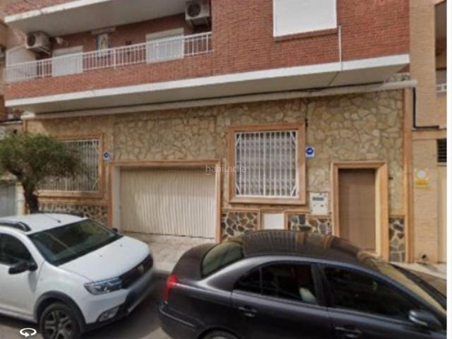 Casa en venta en Almoradí. GRANDISIMA CASA UNIFAMILIAR DE DOS PLANTAS CON COCHERA PARA VARIOS COCHES. Casas.
