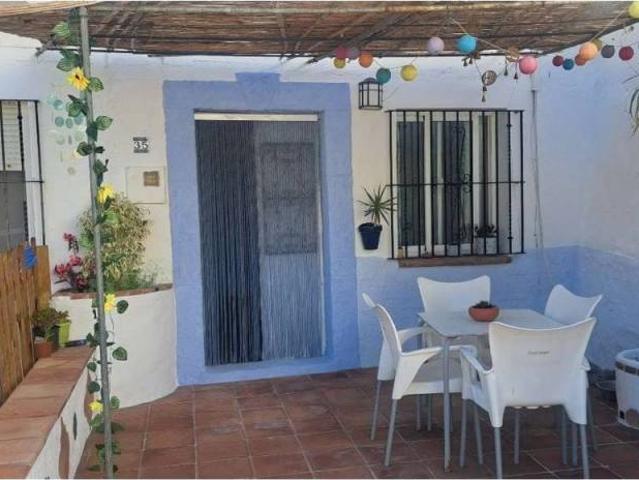 Casa en Venta en Almáchar