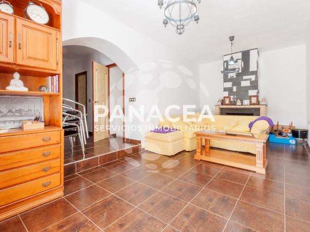 Casa en venta en Almegíjar. Chalet adosado en venta en Torvizcon. Casas.