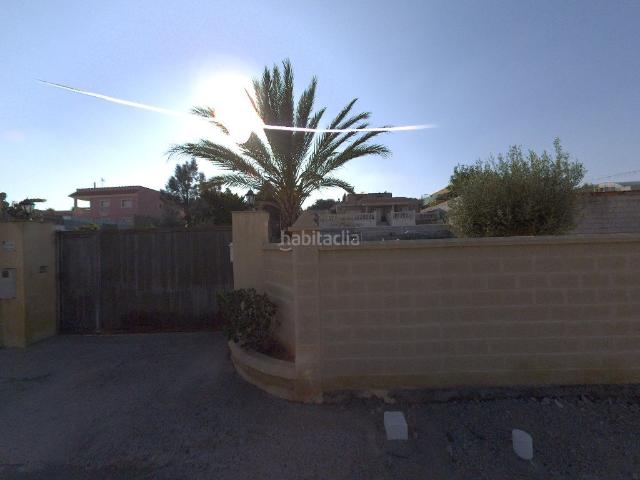 Casa en venta en Almería, La Cañada de San Urbano. CASA EN CALLE BAHIA DE HUELVA. Casas.