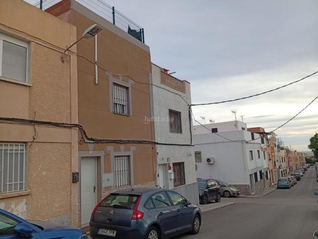 Casa en venta en Almería, Piedras Redondas Torrecárdenas. Se vende Casa Independiente en Almería. Casas.