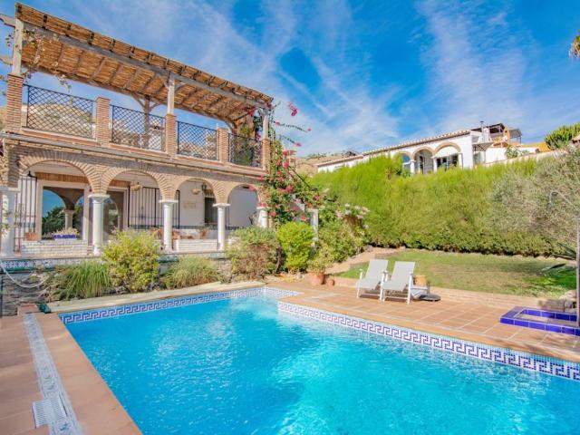 Casa en Venta en Almuñécar