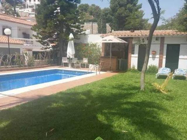 Casa en Venta en Almuñécar
