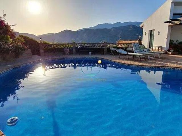 Casa en Venta en Almuñécar