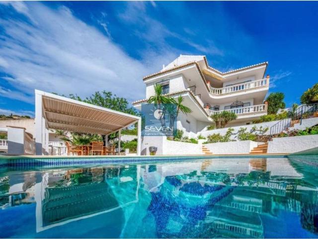 Casa en Venta en Almuñécar