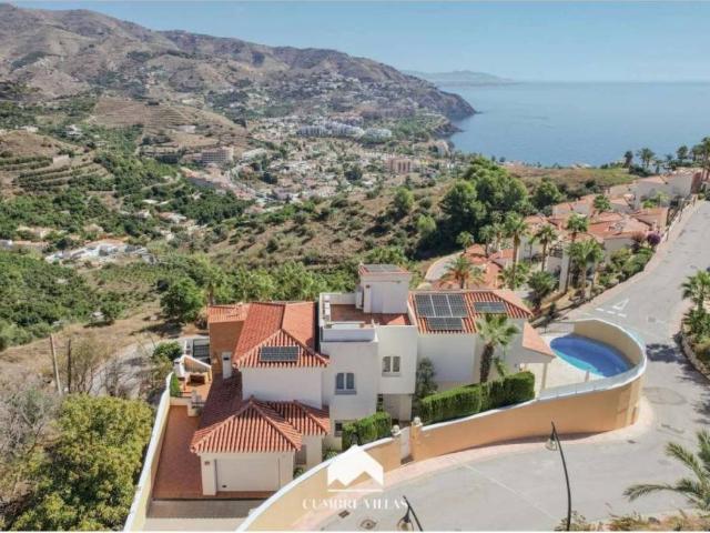 Casa en Venta en Almuñécar